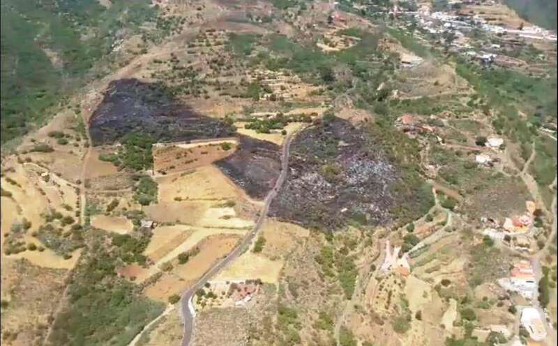 Vista área de la zona afectada por el incendio de este jueves (Foto TA)